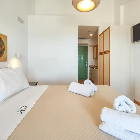 Dafni Lägenhetshotell 3*